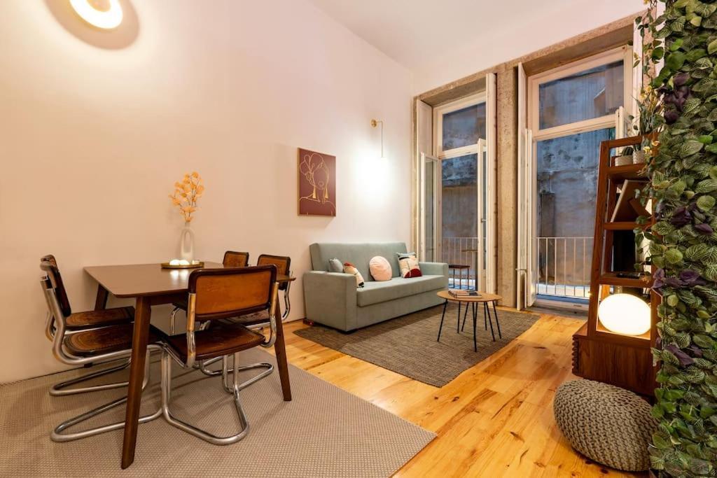 Viva Jolicoeur Apartment